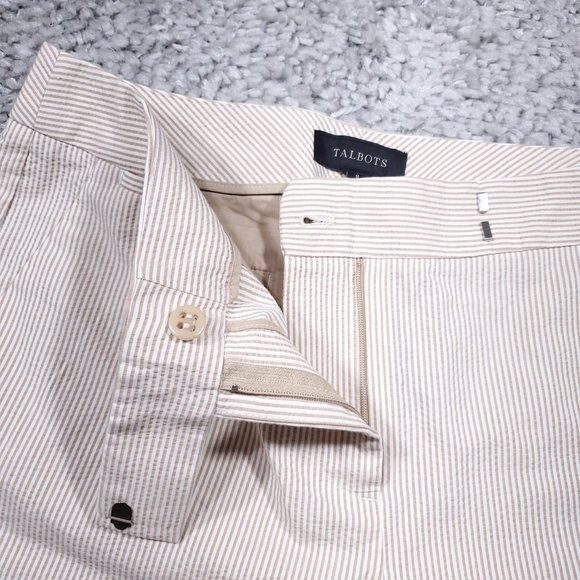 FLAW Talbots Women's Striped Seersucker Beige White Tan Striped Bermuda Shorts 8 - Picture 7 of 12